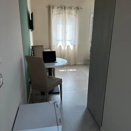 Timetofreedom Turbiana 아파트 페스키에라델가르다