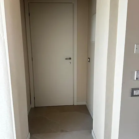 Timetofreedom Turbiana 아파트 페스키에라델가르다